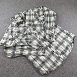 BKE Pearl Snap Shirt Mens Size Medium Gray White Plaid Athletic Fit Western‎